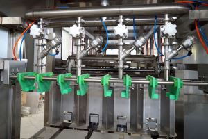 Şişe Dolum Makinesi 18 Bpm Yarı Otomatik